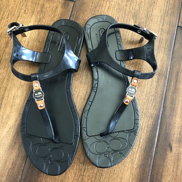 coach piccadilly sandals